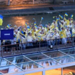 У Парижі відбулась незвична церемонія відкриття Олімпіади-2024. Українську команду зустріли оваціями